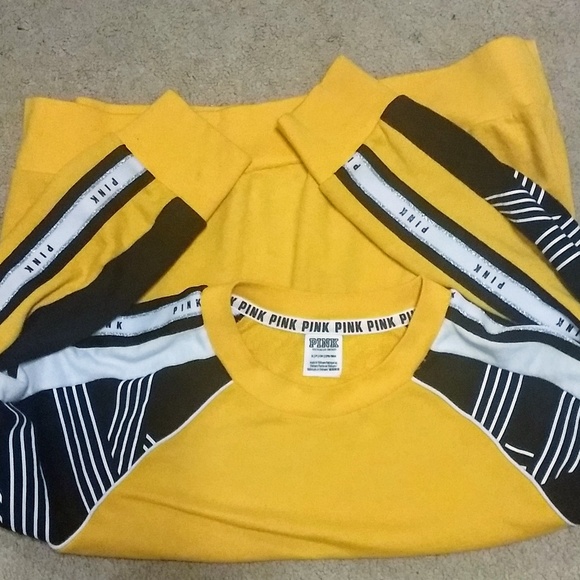 Victoria's secret PINK sweatshirt sz small - Picture 2 of 5